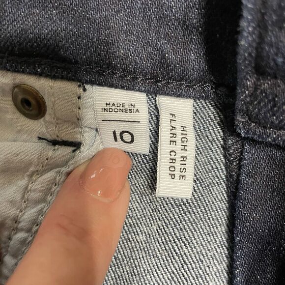 Loft Outlet HIGH RISE FLARE CROP Jeans Size 10 Dark Wash Blue Button Fly Stretch - Picture 7 of 10